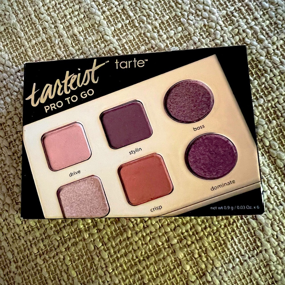BRAND NEW Tarte Eye Shadow palette with shades for daytime and evening looks 🤗